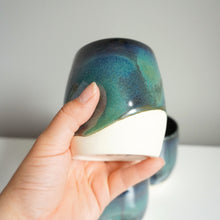 Load image into Gallery viewer, Wine-Thumb Tumblers