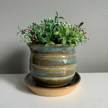 Load image into Gallery viewer, Honey Pot Planters
